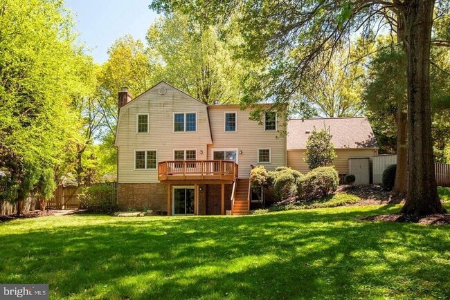 Building Photo - 11220 Broad Green Dr