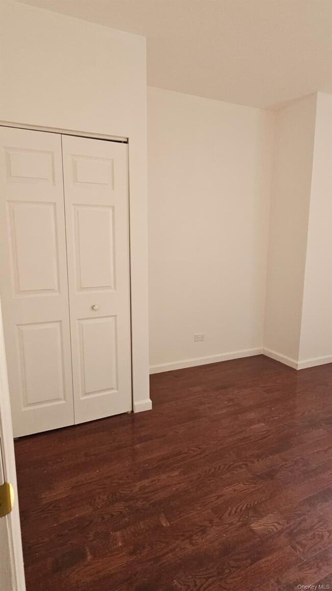 Building Photo - 76 Bay 23rd St