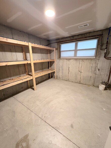 Building Photo - 4300 McPherson Ave