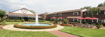 Building Photo - 55+ West Babylon Manor Senior Community