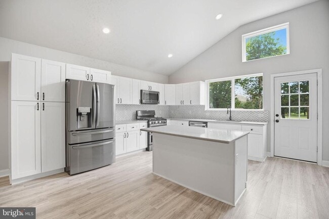 Building Photo - 8334 Herbert Ave