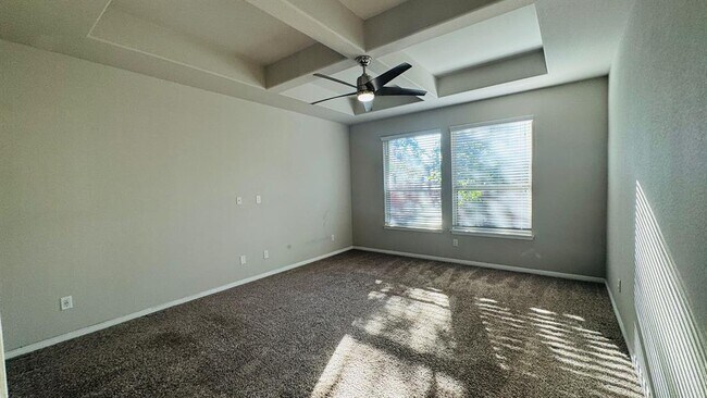 Building Photo - 807 Copper Lake Rd