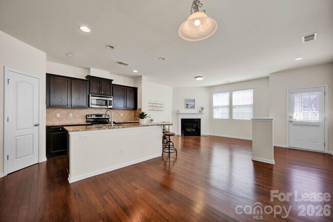 Building Photo - 18448 W Catawba Ave
