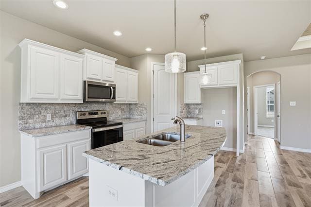 Building Photo - 3316 Windcrest Dr