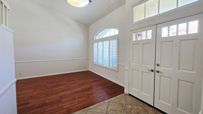 Building Photo - Charming 3-Bedroom Home in Prime Irvine Lo...