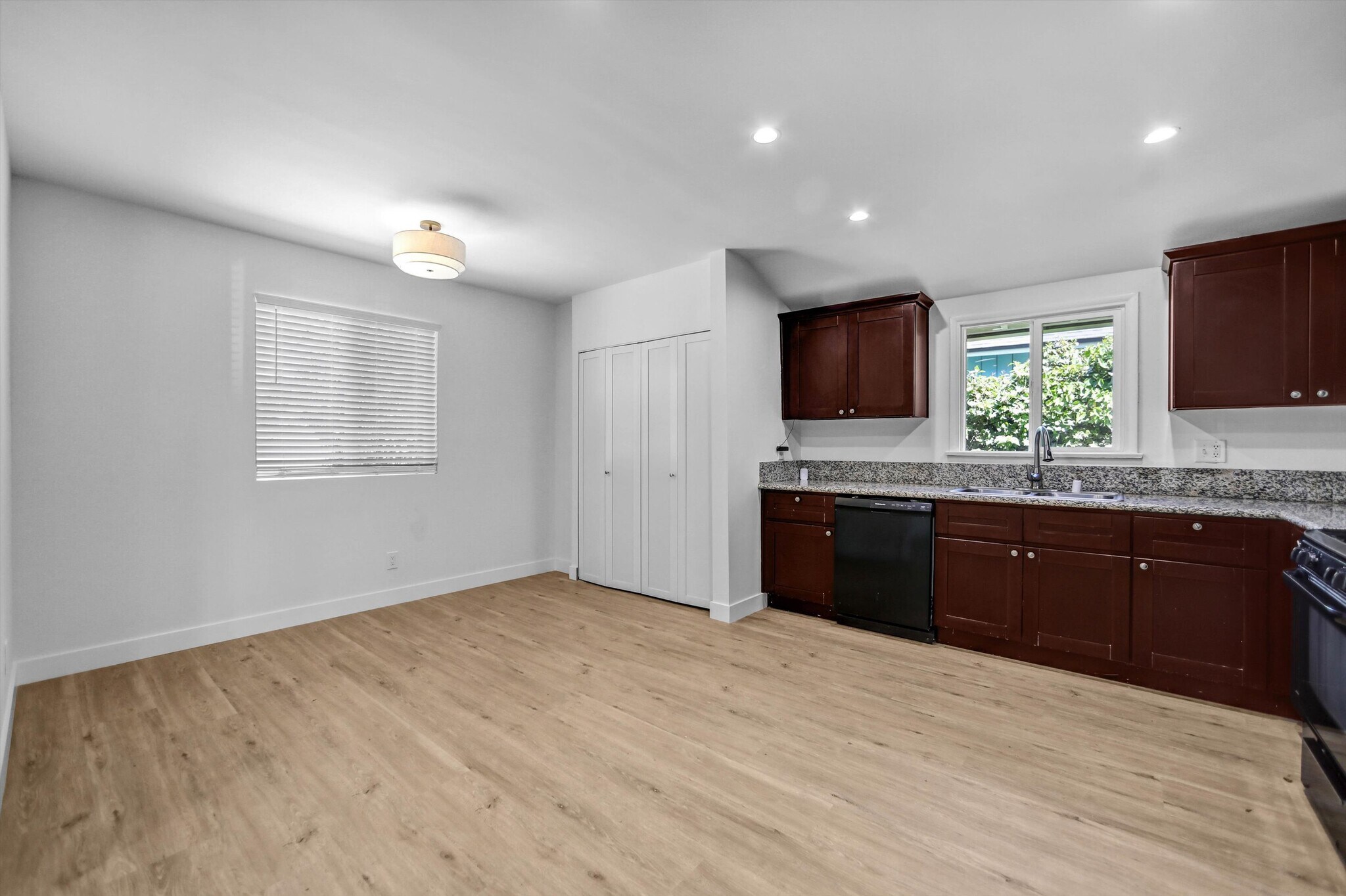Building Photo - 17627 Caprino Pl