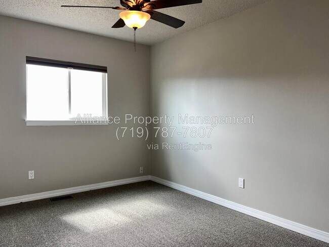 Building Photo - 6318 Galway Dr