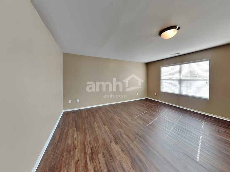 Building Photo - 1836 Meadow Crossing Dr