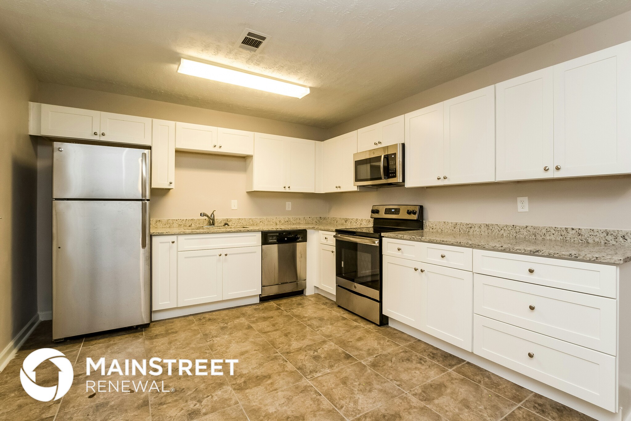 Building Photo - 5845 S Quail Dr