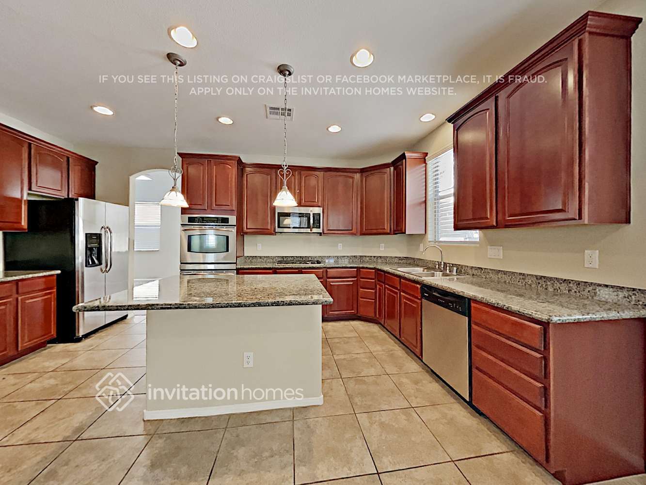 Building Photo - 2730 Craigmillar St