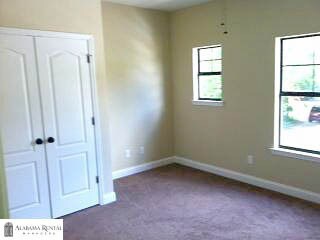 Building Photo - Town Home For Rent In Tuscaloosa, AL! COMING SOON!