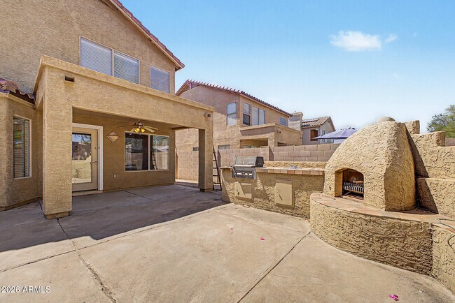 Building Photo - 28433 N 47th St