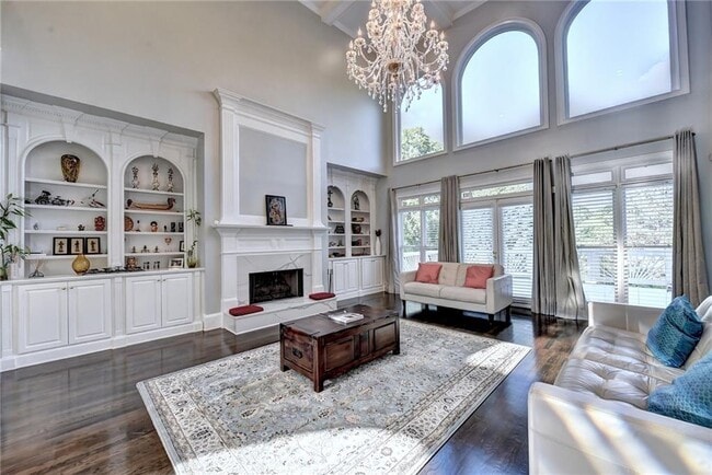 Building Photo - 645 Falls Bay Ct