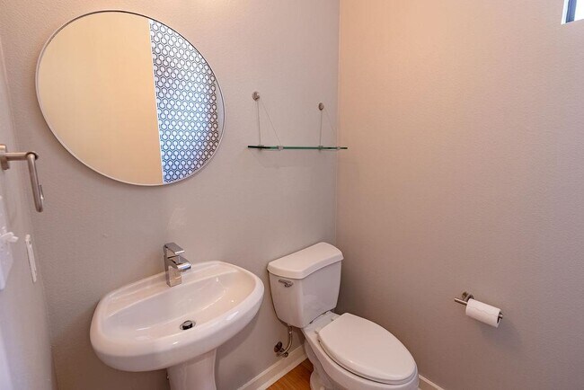 Building Photo - 3107 Corbin Ln