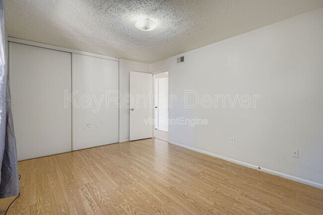 Building Photo - 12162 Melody Dr