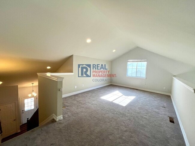 Building Photo - 7665 Buckeye Tree Ln