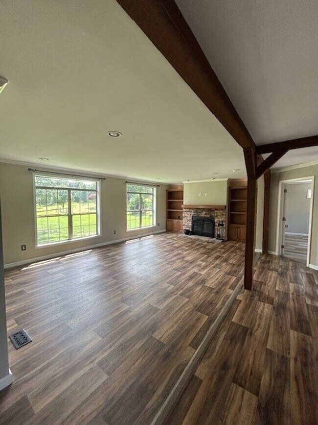 Building Photo - 5756-A Benders Ferry Rd.