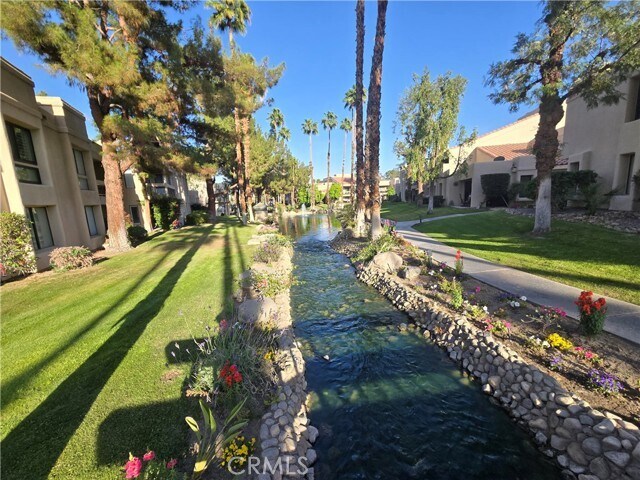 Building Photo - 35200 Cathedral Canyon Dr