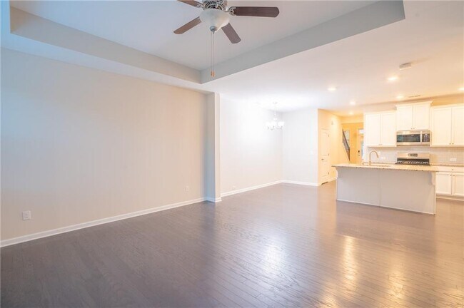 Building Photo - 2420 Boxwalking Ct