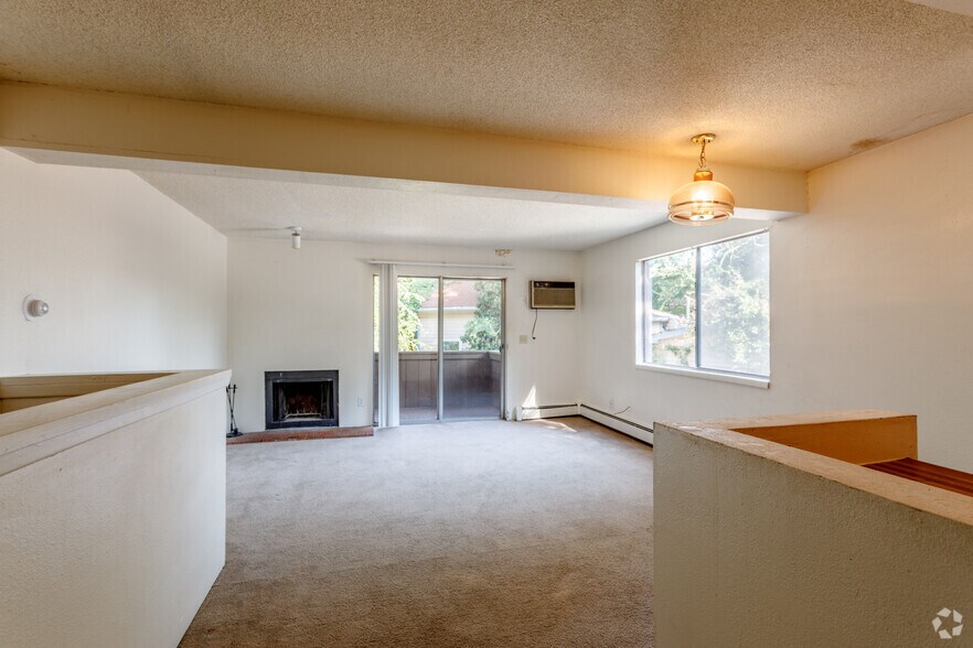 Creekside Apartments 1838 23rd St Boulder CO 80302 Apartment Finder