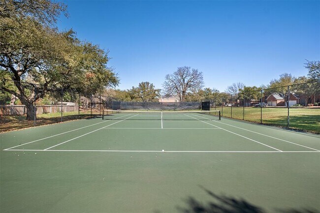 Building Photo - 15150 Galena Dr