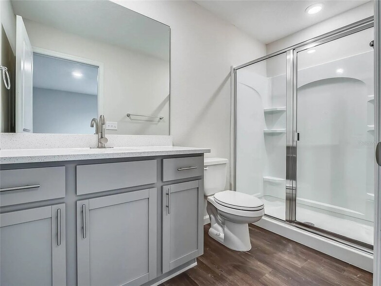 Building Photo - 2964 Oak Park Way