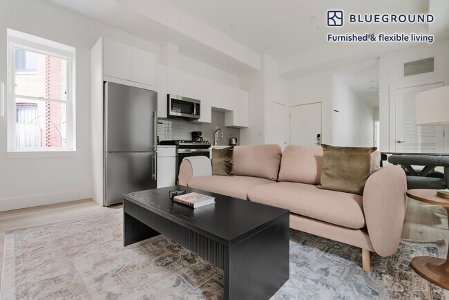 Building Photo - 1321 Rhode Island Ave NW