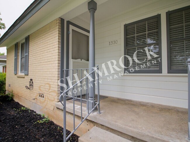 Building Photo - 3 bedroom home in Waco!