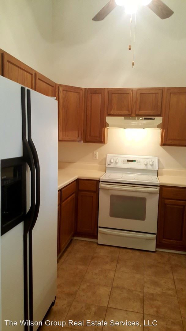 Building Photo - 2 br, 2 bath House - 131 Lake Chateau Drive
