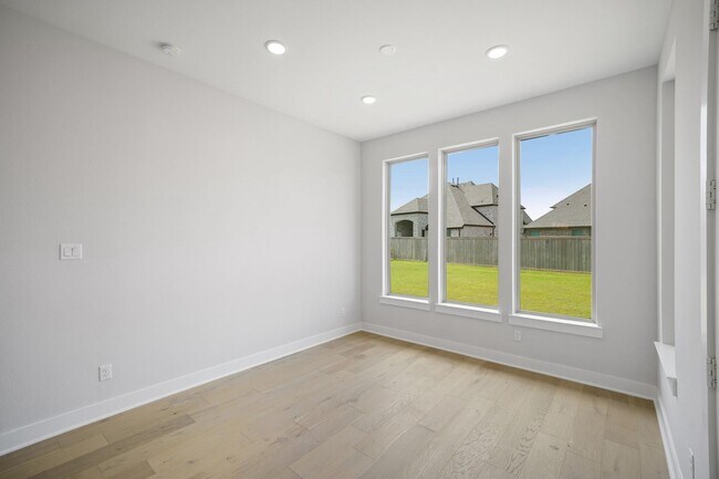 Building Photo - 21311 Blue Wood Aster Ct