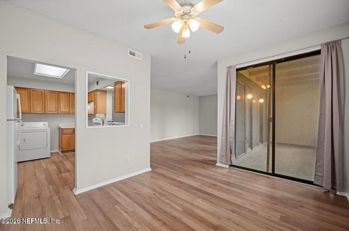 Building Photo - 7749 Las Palmas Way