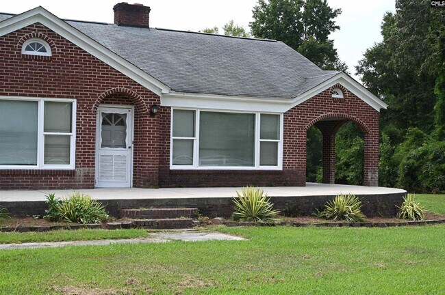 Building Photo - 709 St Peters Church Rd