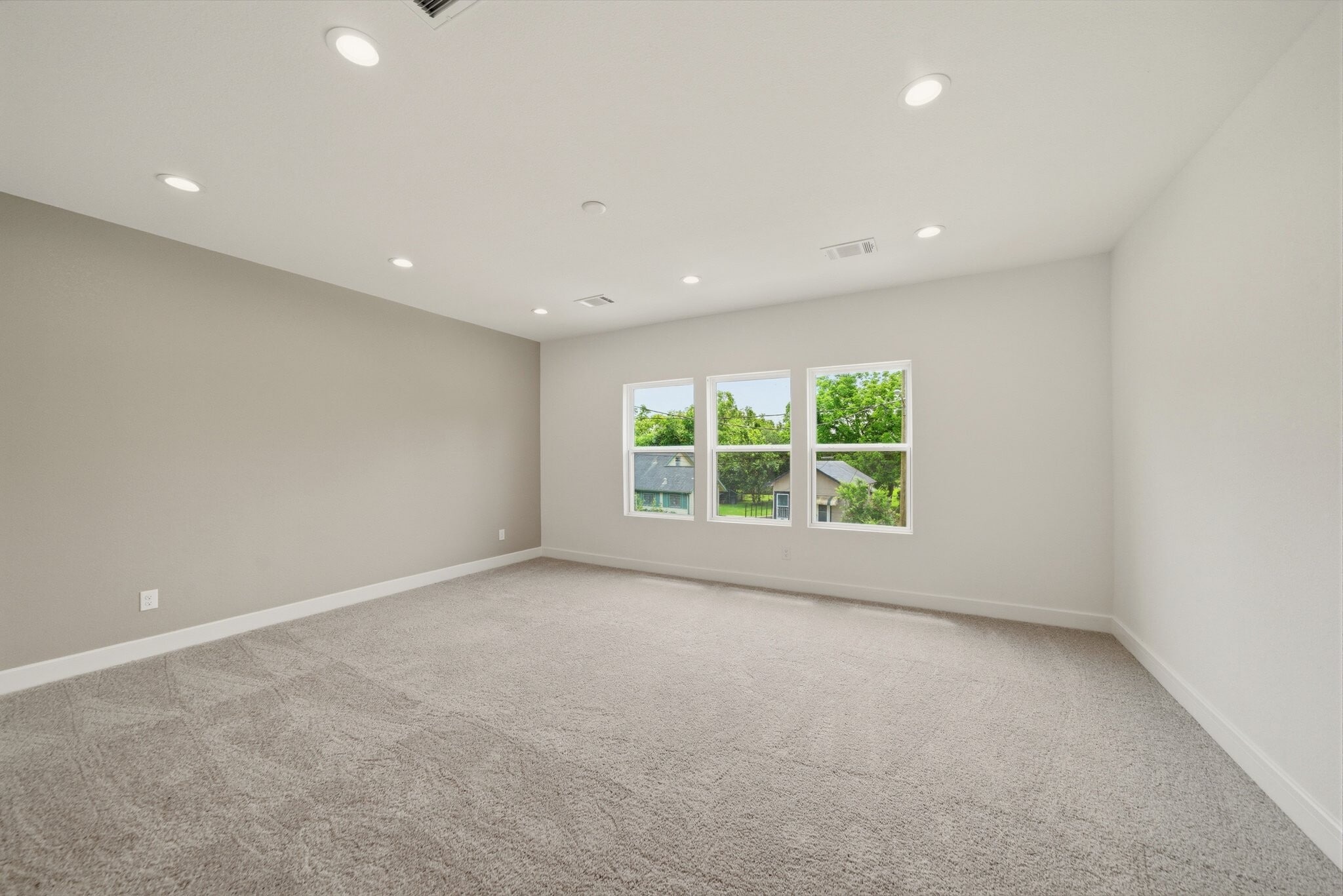 Building Photo - 4441 Gunter St