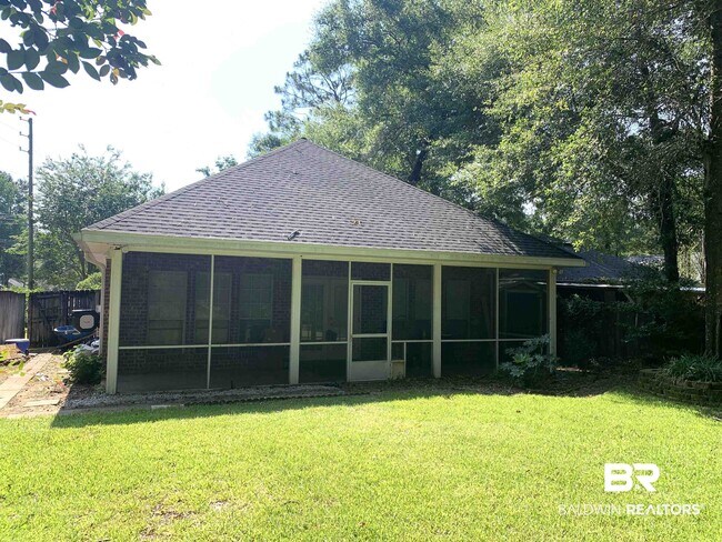 Building Photo - 1000 Wesley Ave