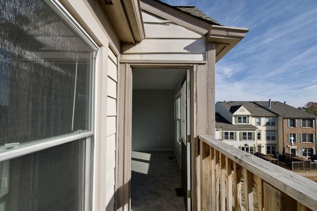 Building Photo - 7517 Belle Grae Dr