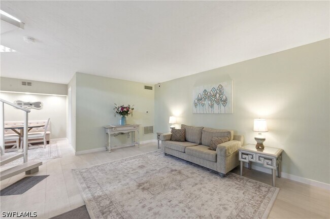 Building Photo - 16001 Amberwood Lake Ct