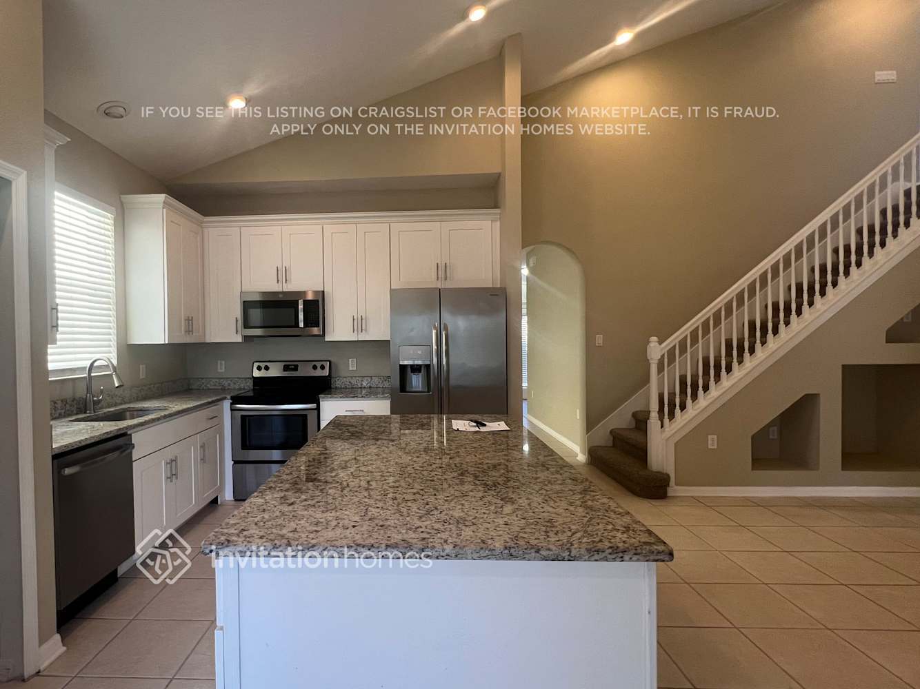 Building Photo - 419 Home Grove Dr