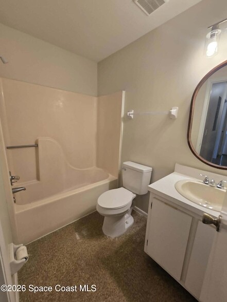 Building Photo - 1697 Parakeet Ct