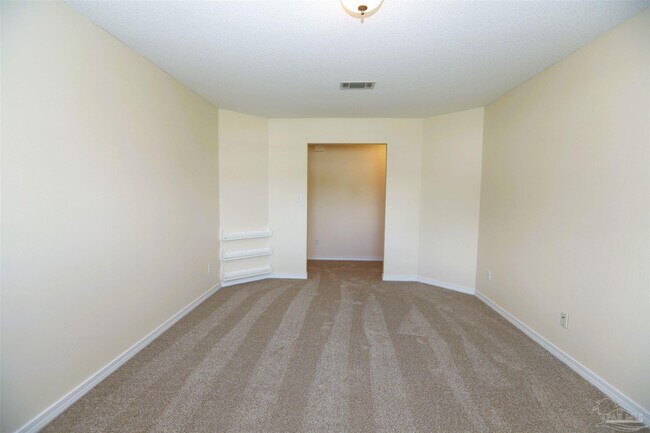 Building Photo - 5101 Chinook Ave