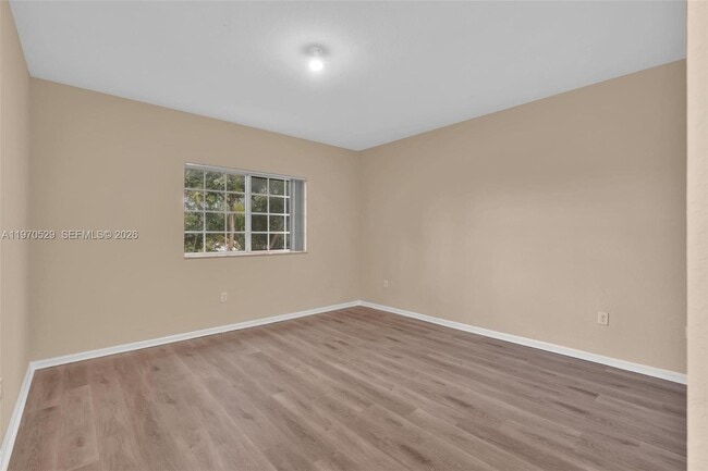 Building Photo - 3236 NW 31st Terrace