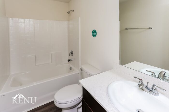 Building Photo - 4115 Wintergreen Dr