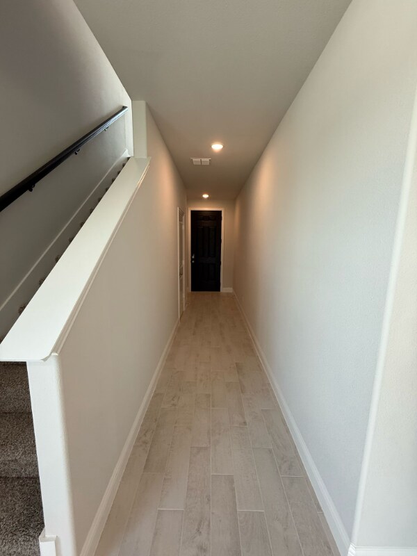 Building Photo - 1009 Tartane Dr