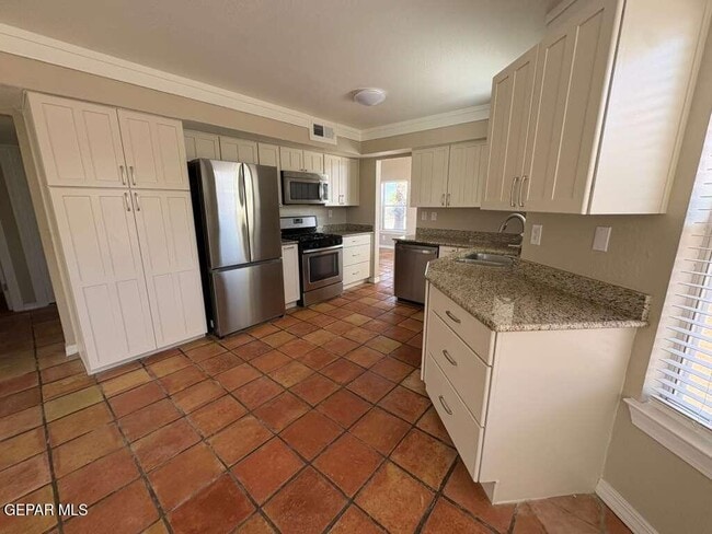 Building Photo - 1432 Black Ridge Dr