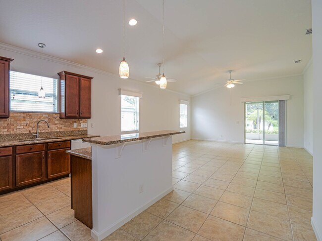 Building Photo - 1485 Caddy Ct