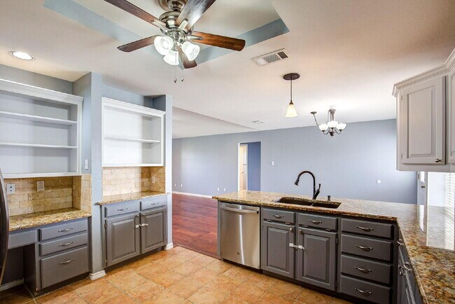 Building Photo - Updated 3 Bedroom Home with a Barn on 2.5 Acres!