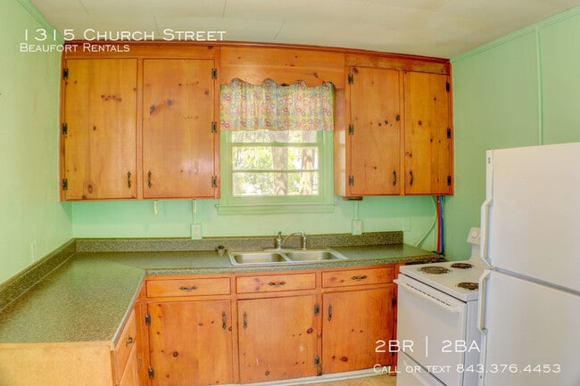 Building Photo - 1315 Church Street