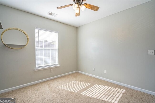 Building Photo - 25 Chey Hill Ln