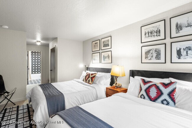 Building Photo - 294 Snowmass Club Cir