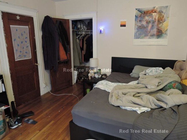 Building Photo - 1711 Commonwealth Ave