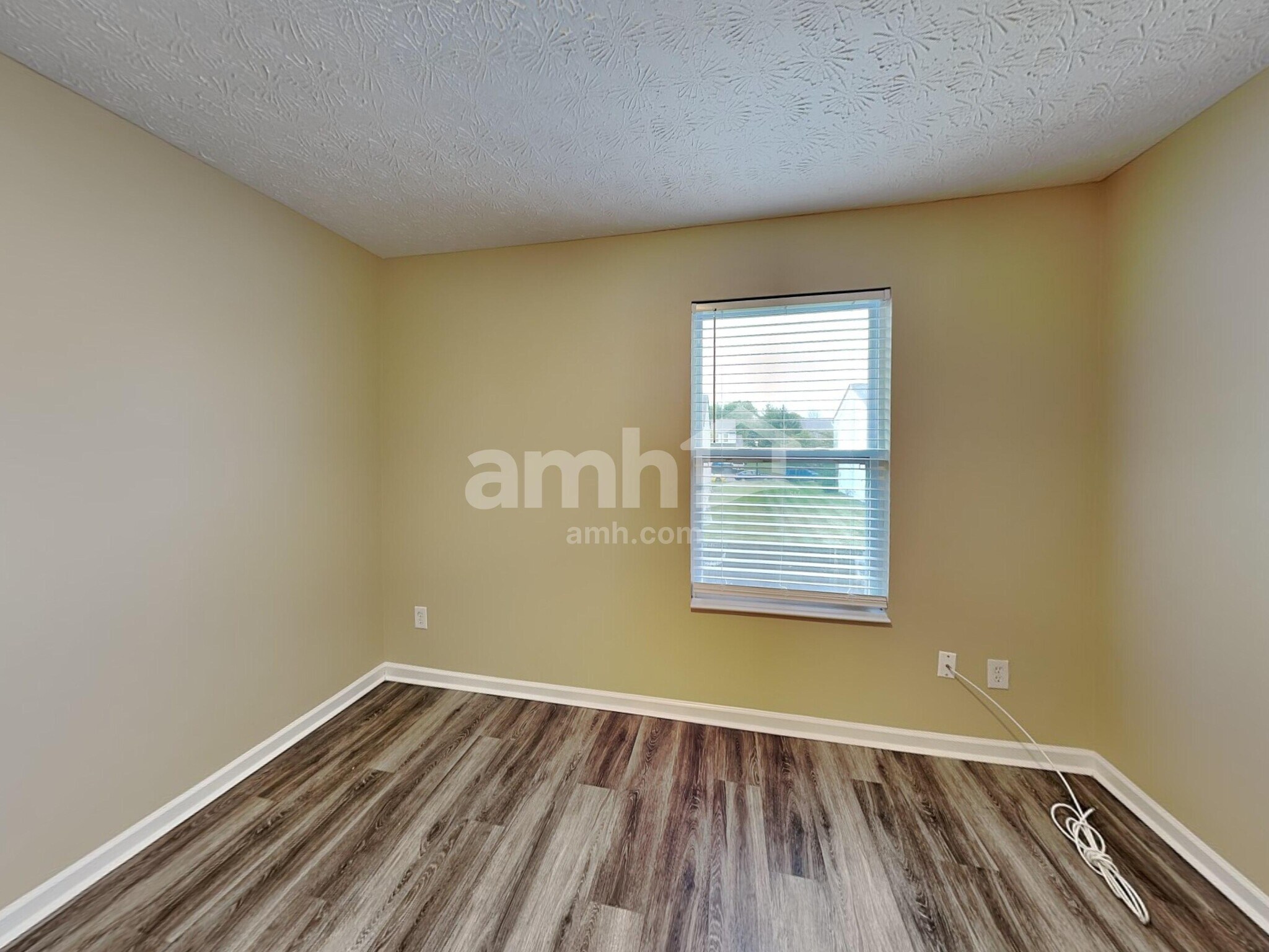 Building Photo - 5116 Sand Ct